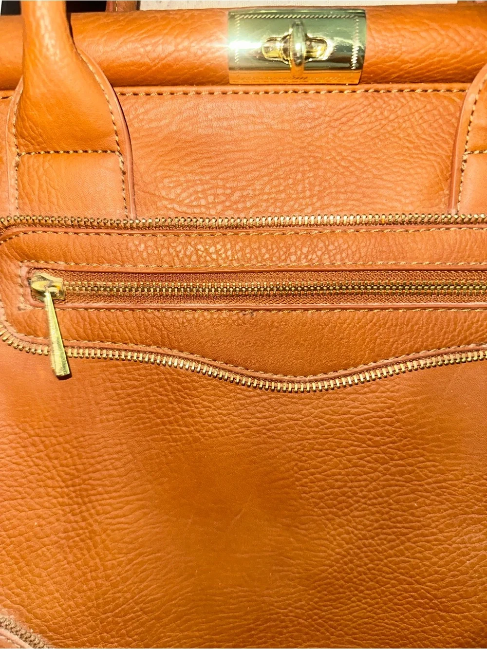 Olivia + Joy Handbag/Crossbody Bag